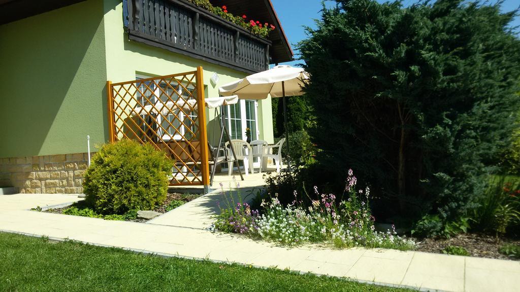 Apartment Amelie Rožnov pod Radhoštěm Eksteriør billede