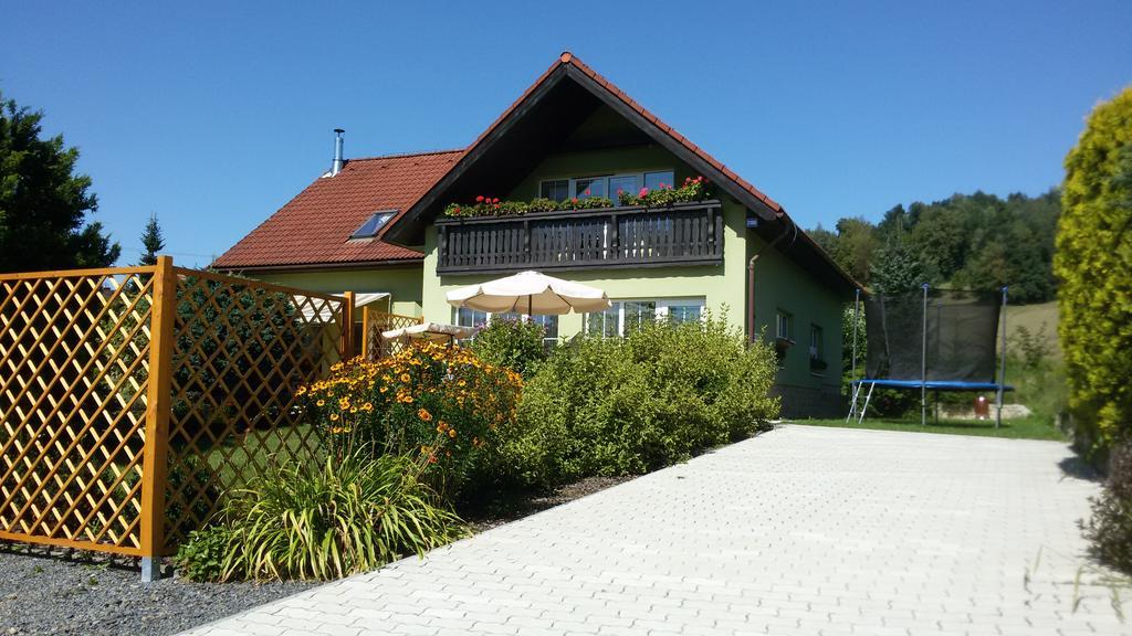 Apartment Amelie Rožnov pod Radhoštěm Eksteriør billede